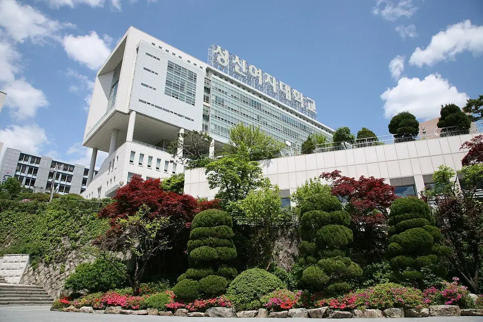 성신여자대학교 돈암 수정캠퍼스 성신관 건물